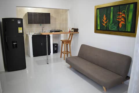 Urban Charm: Ideal Location