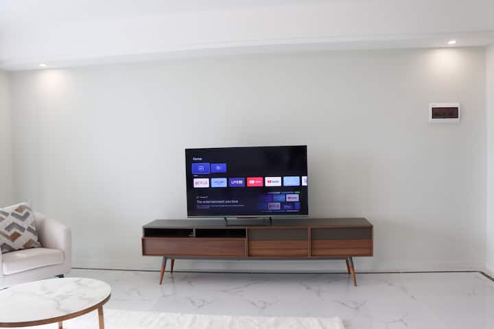 Spacious 3br, 4bath Apt With Scenic Park Views - Nairobi