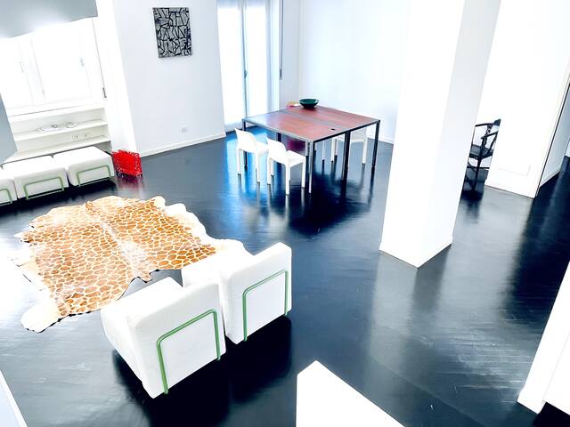 Design Penthouse De Amicis – Milan