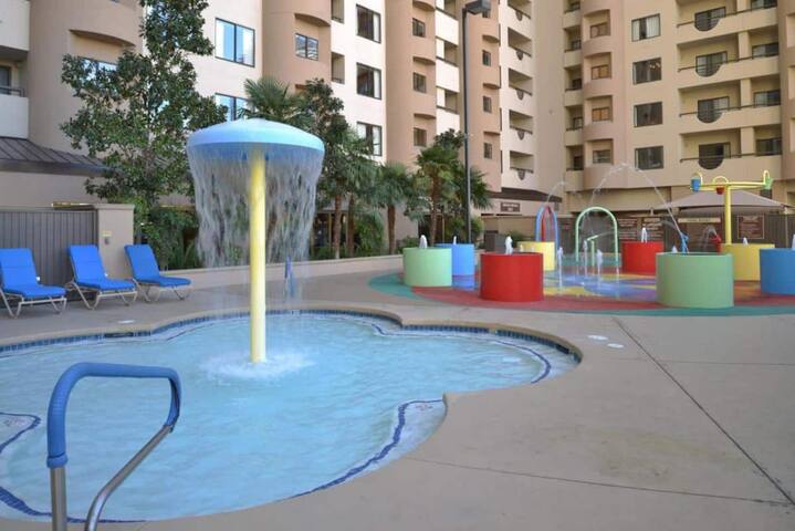 Polo Towers 2bd Las Vegas Strip Condo #A gallery image 3