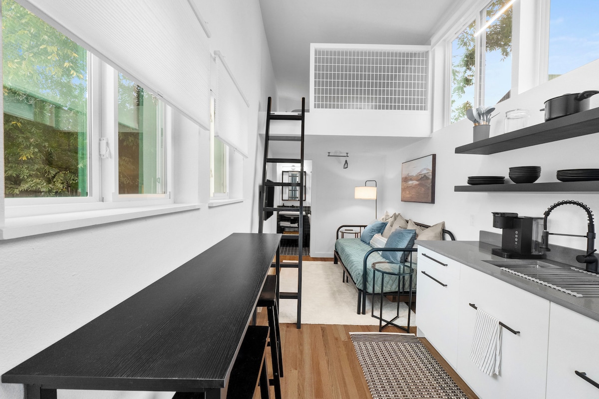 Minimalist Design Tiny Gem w/ Deck in A+ Location!