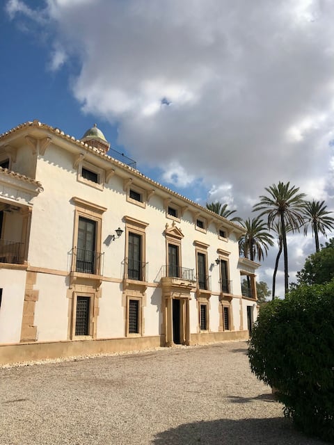 Country House with Swimming Pool. Murcia