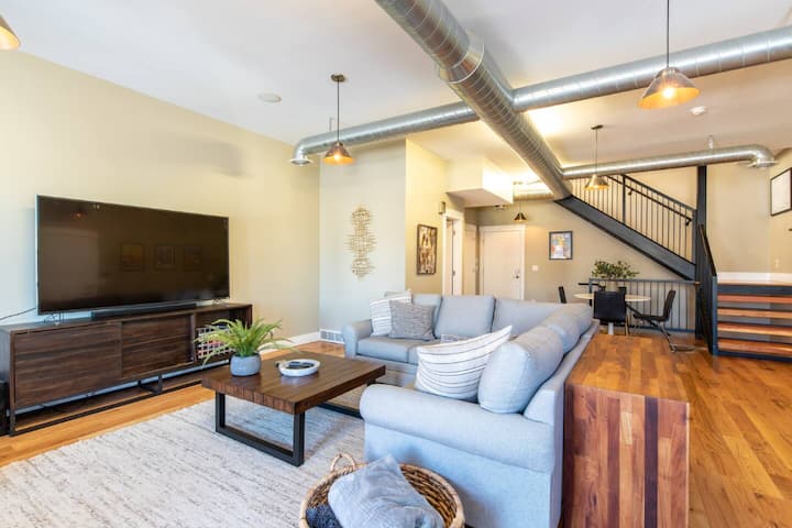 South House - дневна соба на главниот кат