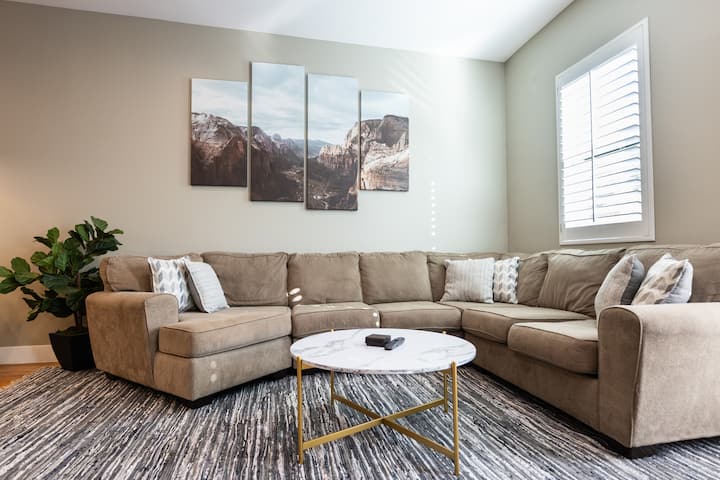 Северна куќа - кујна и дневна соба на горниот кат