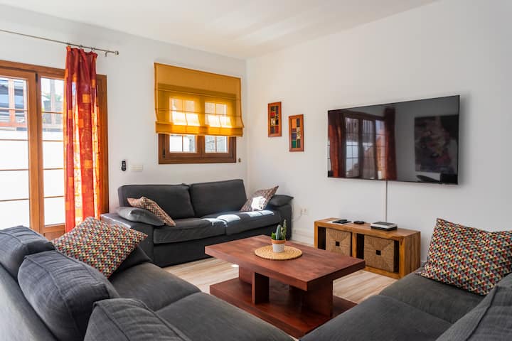 Villa Sarantontón - Playa Blanca