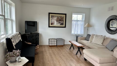 Top performing Airbnb: The Coach House at Belvedere Farm in Meaford