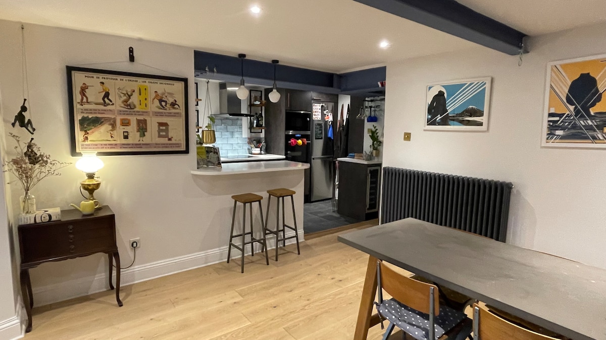 Beliebte Airbnb-Anzeige: Unique flat in top location in Falmer