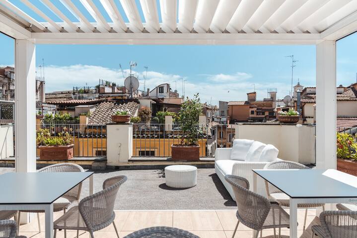 Nikis Suite Executive Navona – 1 bedroom apartment gallery image 2