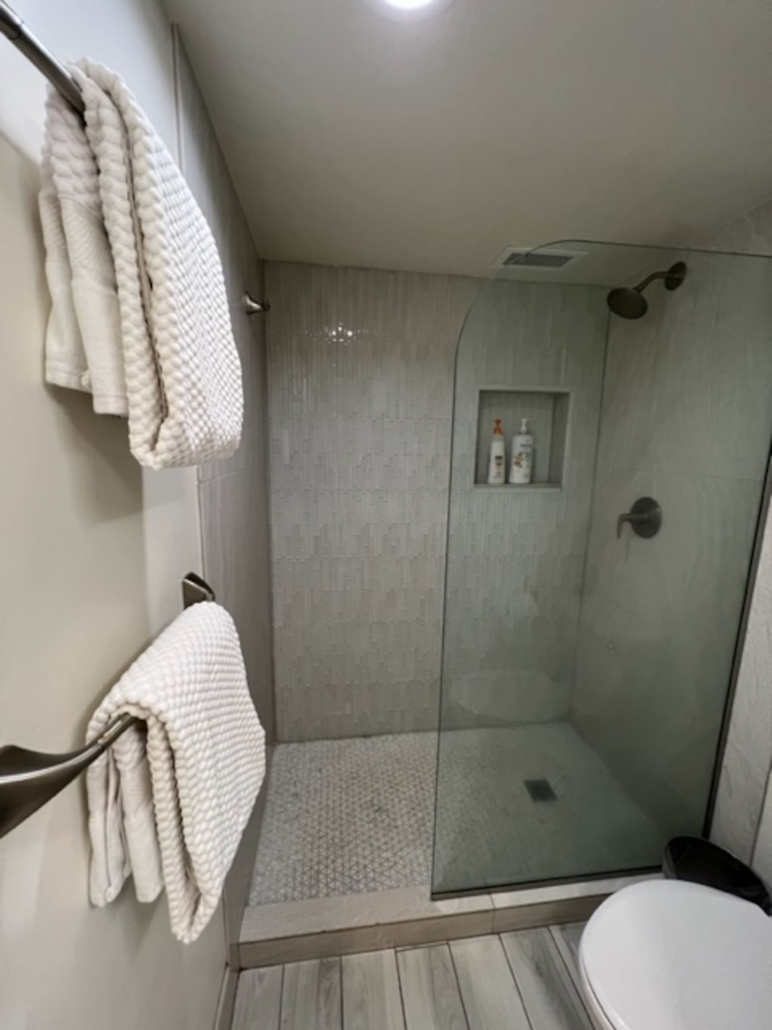 Condo in Kihei · ★4.91 · 2 bedrooms · 3 beds · 2 baths - Image 6