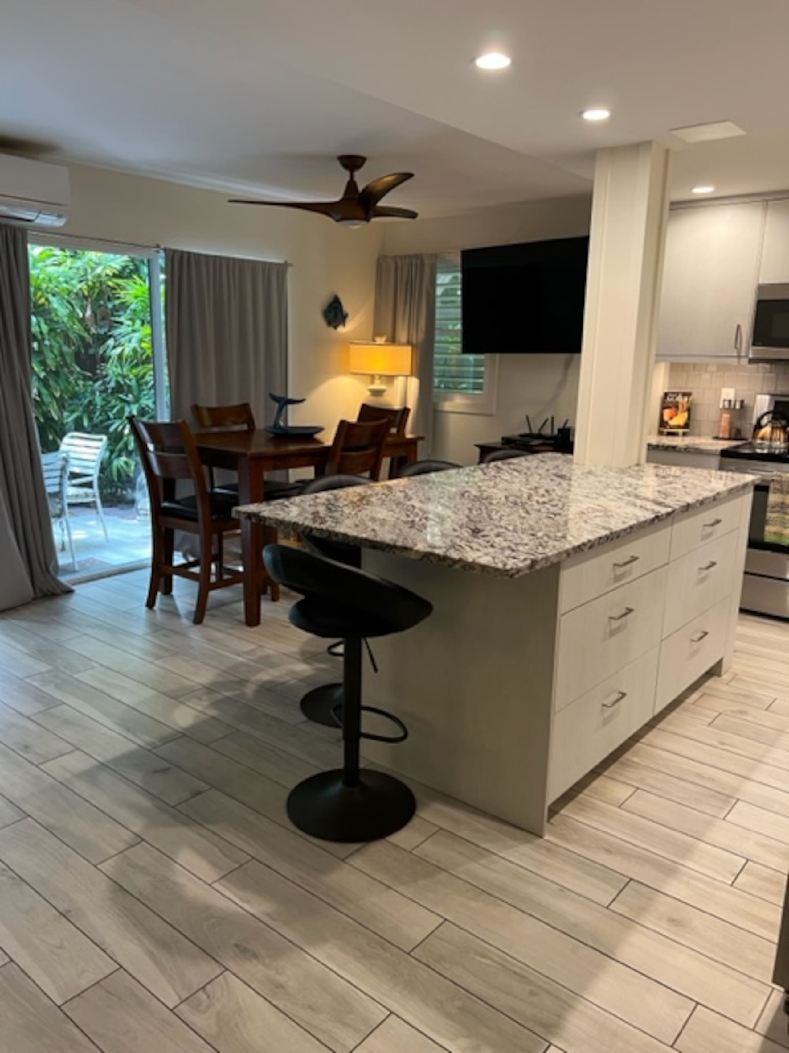 Condo in Kihei · ★4.91 · 2 bedrooms · 3 beds · 2 baths - Image 11