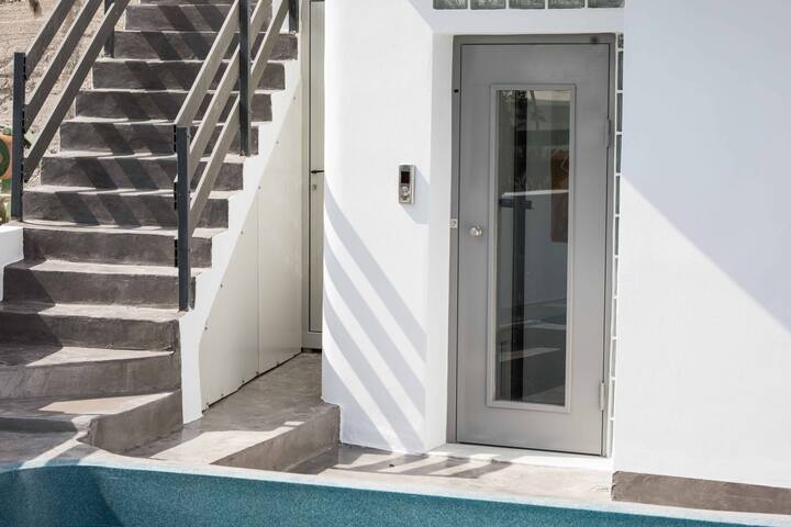 The Grand Cave House with pool gallery image 4