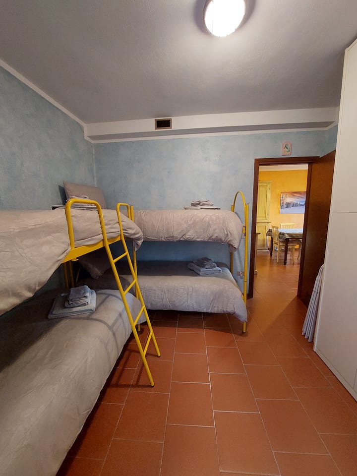 საძინებელი 2