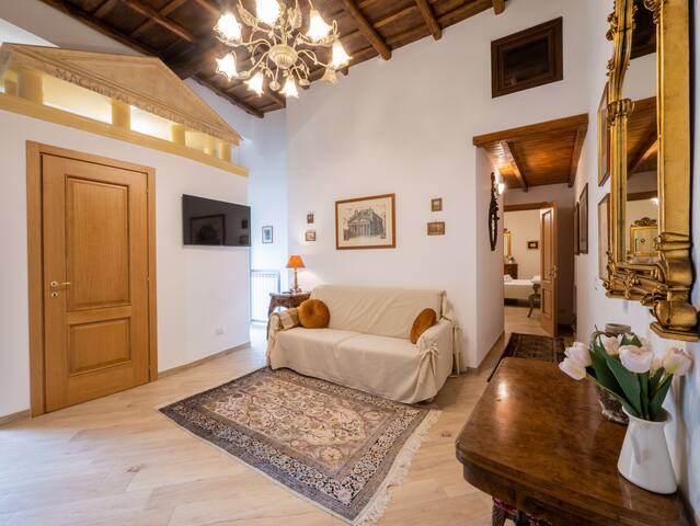 Minerva House | Pantheon gallery image 3