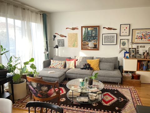Family-friendly apartment close to Paris