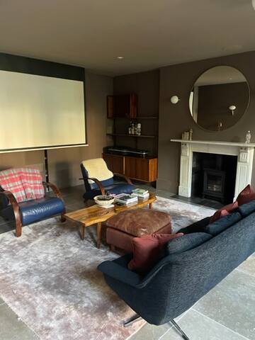 Fabulous Family Home Tufnell Park gallery image 3