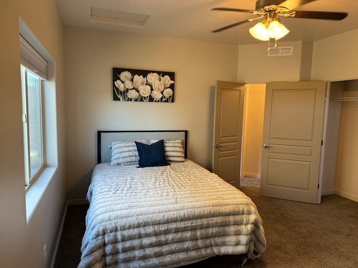 საძინებელი 3