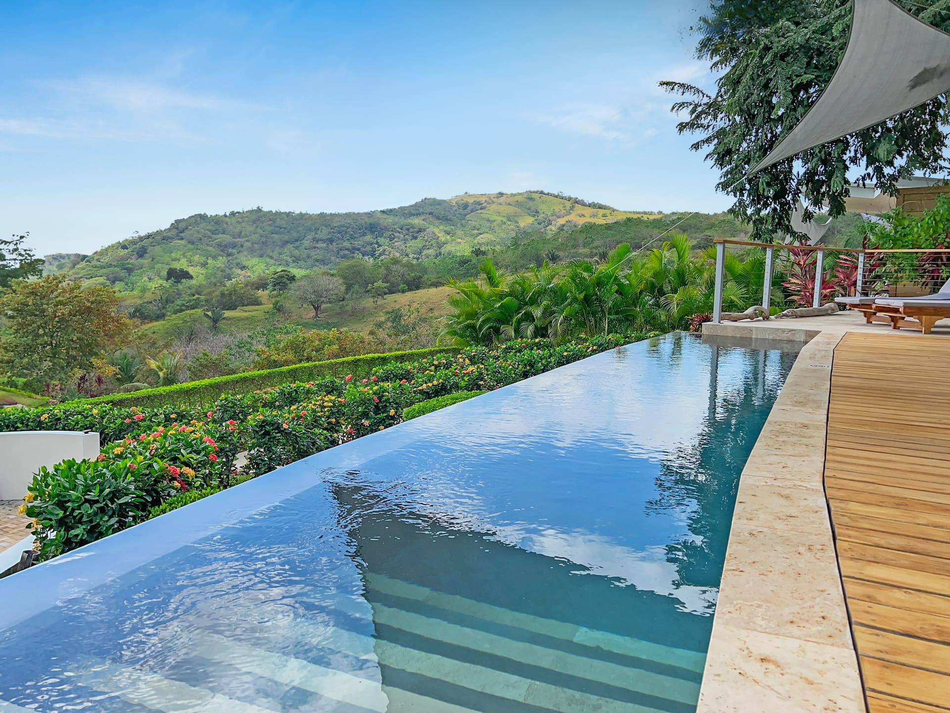 Slice of Paradise • Private Infinity Pool