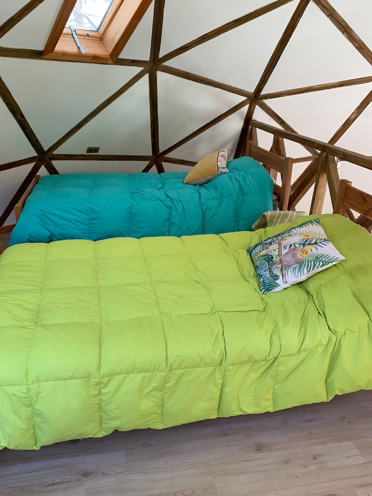 アルトロ、シングルベッド2台と1/2平方メートルのベッド