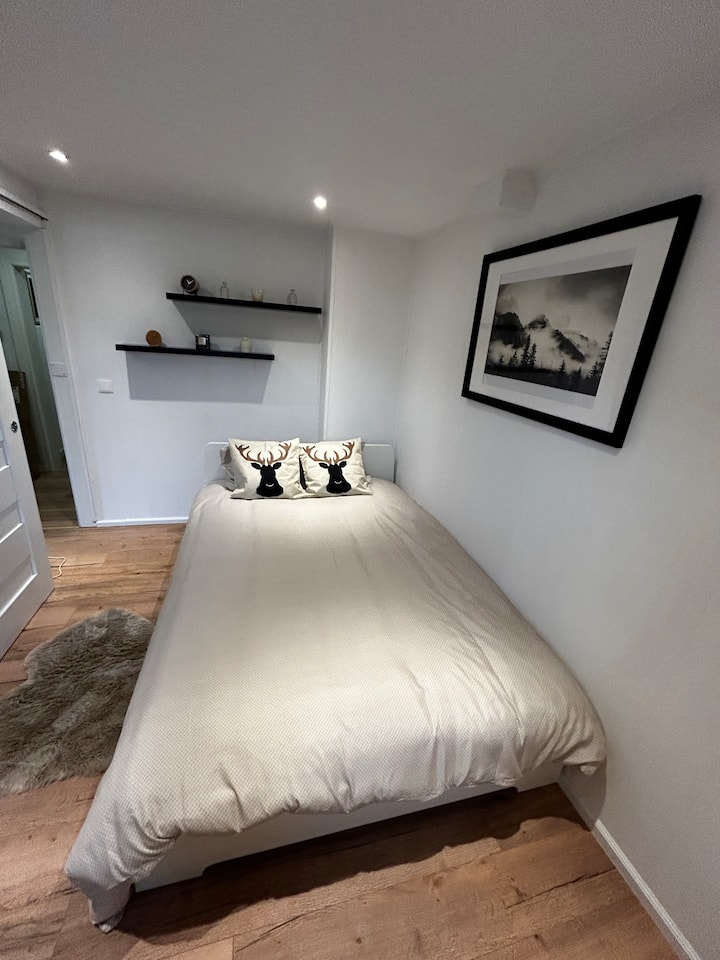 غرفة النوم 1