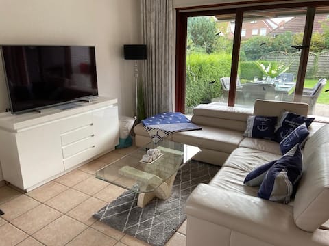 Top Airbnb: Moin Moin vacation home for up to 6 people in Grömitz