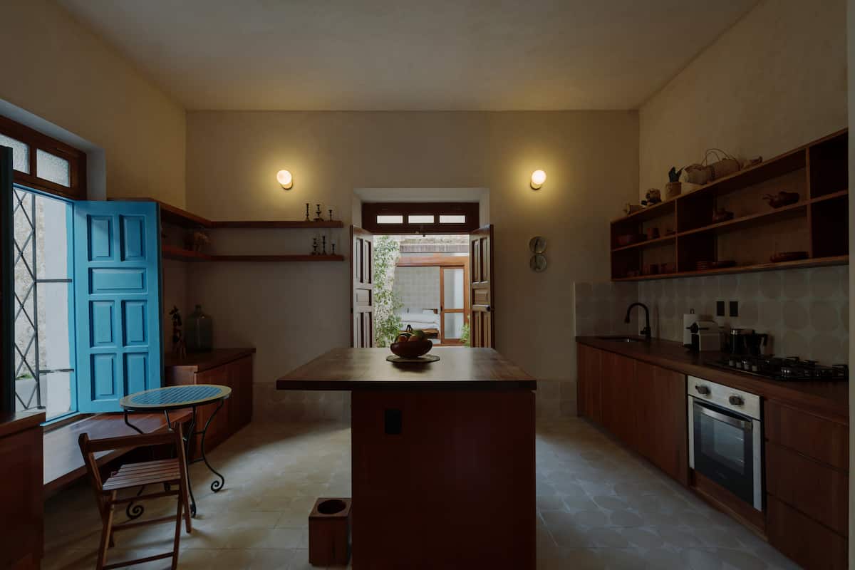 Casa Muralla, intimate colonial retreat beside the ancient city wall in Campeche — Casonas MX — photo 5