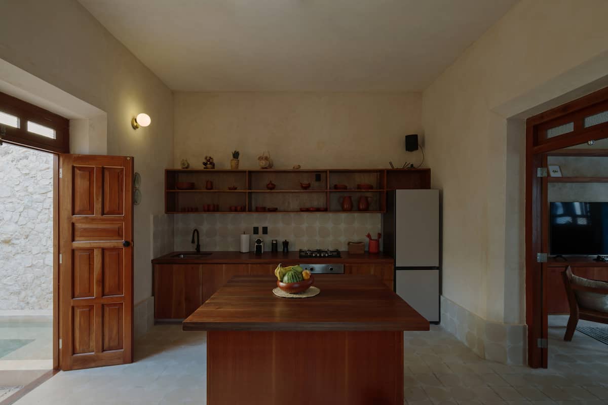 Casa Muralla, intimate colonial retreat beside the ancient city wall in Campeche — Casonas MX — photo 4