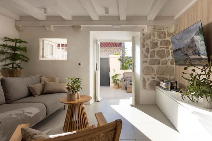Villa Miri, Heritage Villa With Swimming Pool - Dubrovnik