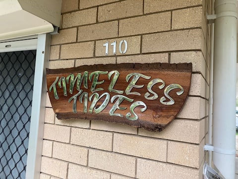 Timeless Tides, Tin Can Bay.