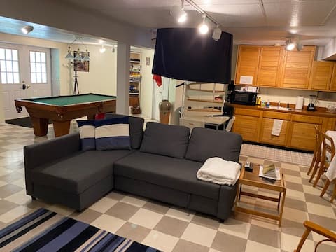Successful Airbnb property: Sue & Jim's Tall Pines in Oxford