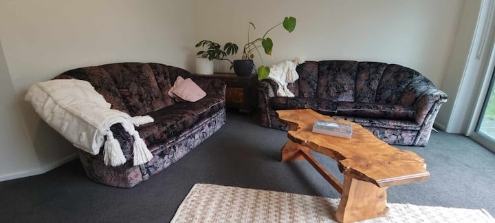 The Hive Hideaway Cottage - Tasmania