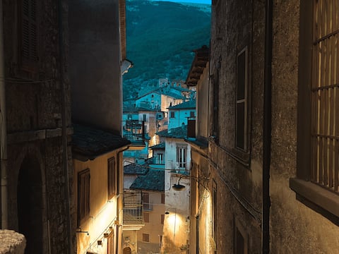 House Scanno historic center