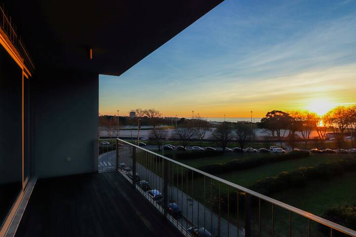 Ocean Breeze Delight gallery image 3