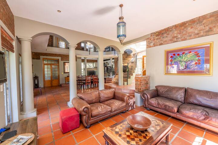 Countryside Villa Durbanville gallery image 5