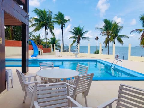 House on the Beach - Dom Artur Space