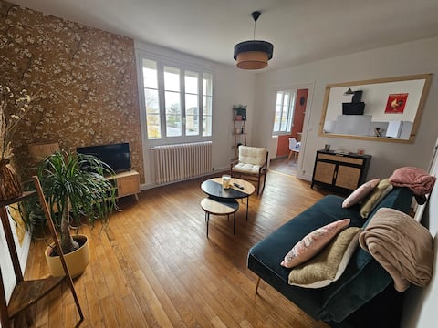 Bright apartment in Chaumont