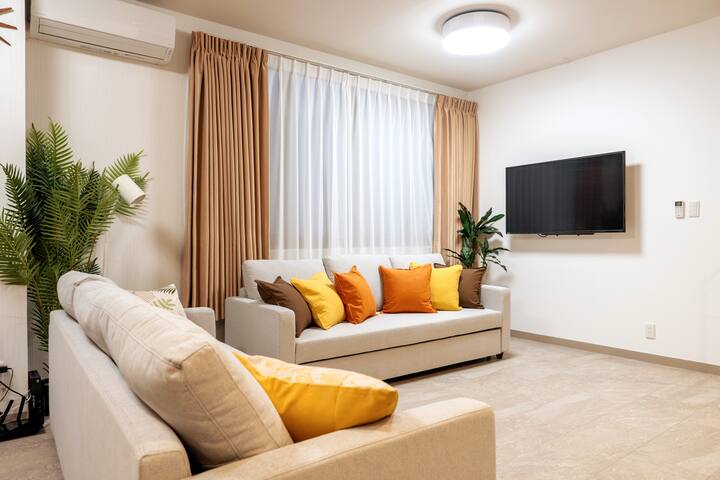 TX浅草駅1分!空港直通バス!100㎡!エレベーターあり!浅草寺、道具街がすぐ近く! gallery image 2