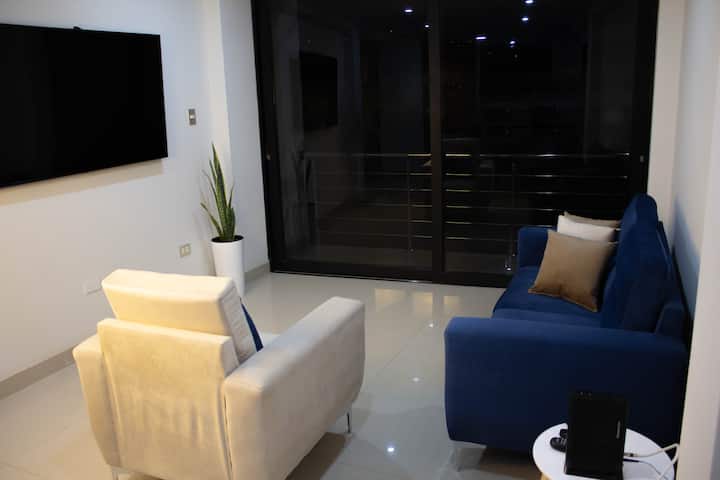 Moderno Y Acogedor Departamento En Huánuco. - Huánuco