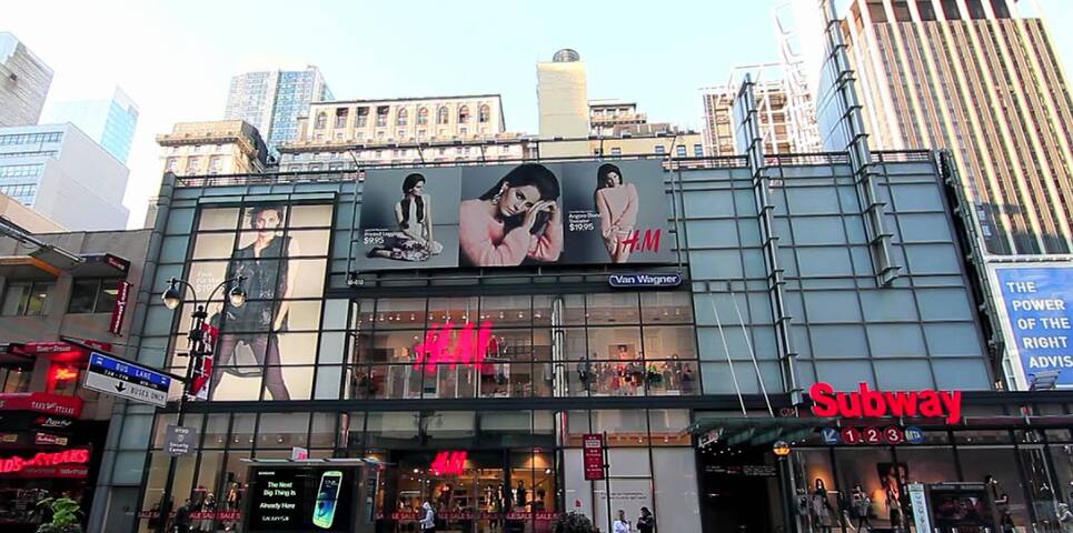 Special-Large 2 Bedroom/2Bath gallery image 3