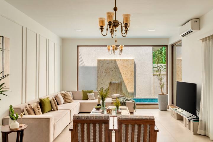 Living room image 1