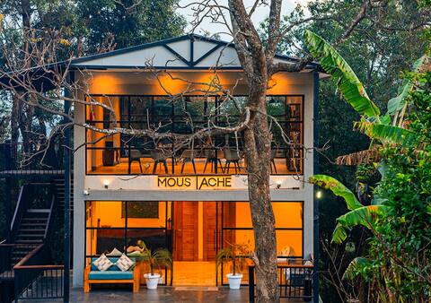 King Room | Moustache Bhimtal Luxuria