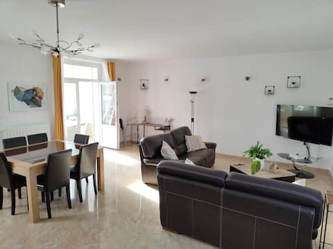 Popular Airbnb listing: Beach district villa in La Ciotat