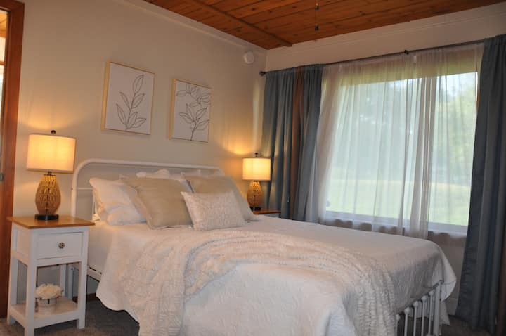 Dhomë gjumi me krevat dopio "queen"