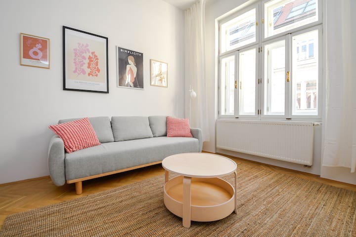 Tallerova Aparrments - High Ceilings, Fresh 1br - Bratislava