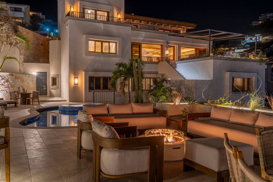 Casa La Piñata, an eight-bedroom villa in Pedregal, Cabo San Lucas, Baja California Sur, Mexico, photo 3 of 10