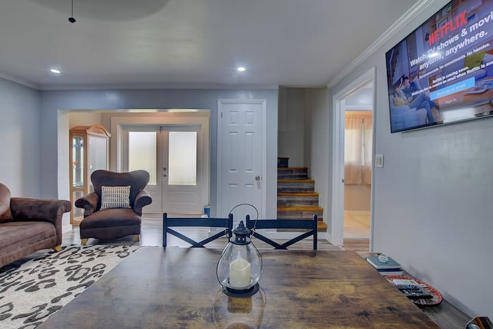 Stylish 2br Oasis Near Bahamar. - Nassau