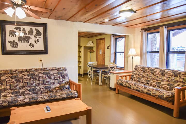 4br 3ba Condo, On River/at Ski Lift/on Main St - Red River, NM