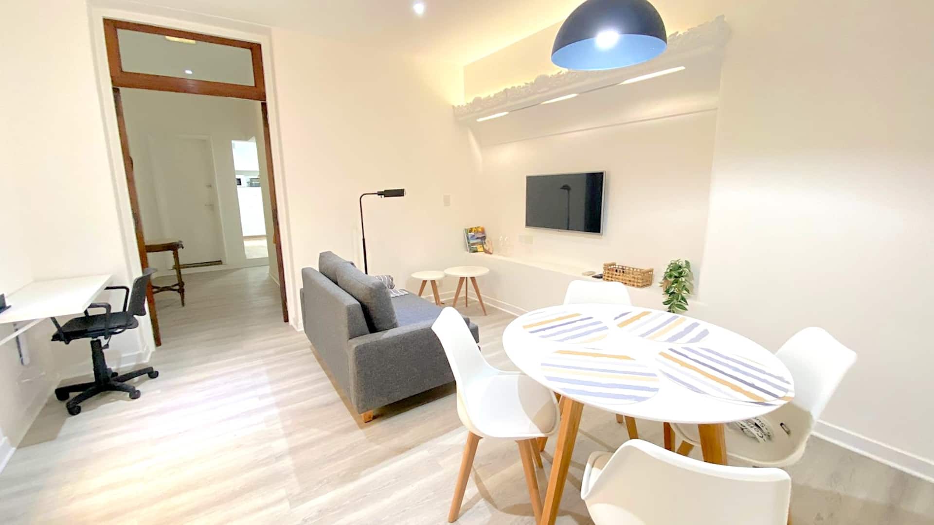 Renovated two-bedroom apartment near Av. Corrientes in Balvanera