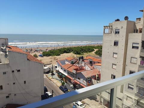 Brand new apartment with ocean views!