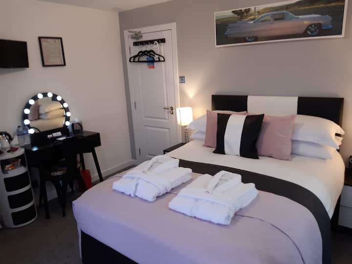 Cadillac Kustomz Hotel Rm.53 - Rothesay