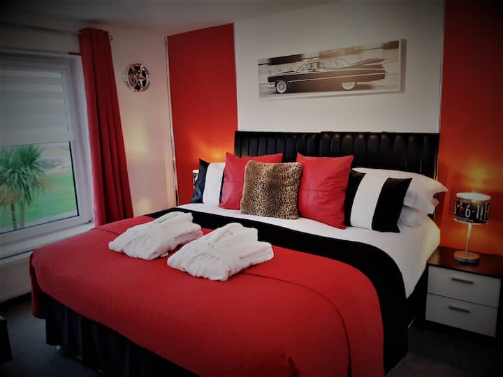 Cadillac Kustomz Hotel Rm.54 - Rothesay